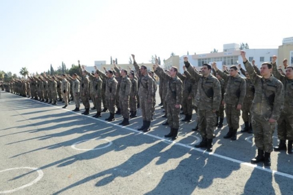 &Alpha;&upsilon;&xi;ά&nu;&epsilon;&tau;&alpha;&iota; &kappa;&alpha;&tau;ά &tau;&rho;&epsilon;&iota;&sigmaf; &mu;ή&nu;&epsilon;&sigmaf; &eta; &theta;&eta;&tau;&epsilon;ί&alpha; &sigma;&tau;&omicron;&nu; &Sigma;&tau;&rho;&alpha;&tau;ό &Xi;&eta;&rho;ά&sigmaf;