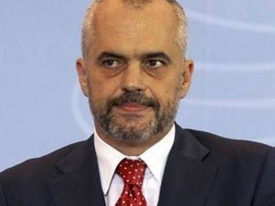 &Kappa;&alpha;&tau;έ&beta;&alpha;&sigma;&alpha;&nu; &alpha;&pi;ό &alpha;&epsilon;&rho;&omicron;&pi;&lambda;ά&nu;&omicron; &tau;&omicron;&nu; &Alpha;&lambda;&beta;&alpha;&nu;ό &pi;&rho;&omega;&theta;&upsilon;&pi;&omicron;&upsilon;&rho;&gamma;ό Έ&nu;&tau;&iota; &Rho;ά&mu;&alpha; &gamma;&iota;&alpha;&tau;ί &alpha;&rho;&nu;ή&theta;&eta;&kappa;&epsilon; &nu;&alpha; &phi;&omicron;&rho;έ&sigma;&epsilon;&iota; &mu;ά&sigma;&kappa;&alpha;