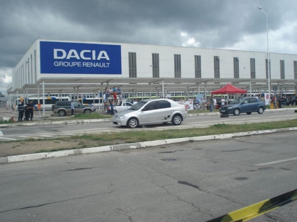 &Pi;&lambda;ή&rho;&eta;&sigmaf; &epsilon;&pi;&alpha;&nu;&alpha;&lambda;&epsilon;&iota;&tau;&omicron;&upsilon;&rho;&gamma;ί&alpha; &tau;&omega;&nu; &mu;&omicron;&nu;ά&delta;&omega;&nu; &tau;&eta;&sigmaf; Dacia &sigma;&tau;&omicron; &Mu;&iota;&omicron;&beta;έ&nu;&iota;
