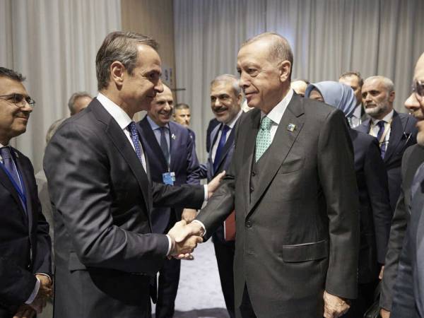 &Sigma;&upsilon;&nu;ά&nu;&tau;&eta;&sigma;&eta; &Mu;&eta;&tau;&sigma;&omicron;&tau;ά&kappa;&eta; - &Epsilon;&rho;&nu;&tau;&omicron;&gamma;ά&nu; &sigma;&tau;&alpha; &tau;έ&lambda;&eta; &Sigma;&epsilon;&pi;&tau;&epsilon;&mu;&beta;&rho;ί&omicron;&upsilon; &sigma;&tau;&eta; &Nu;έ&alpha; &Upsilon;ό&rho;&kappa;&eta;