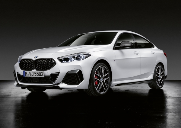 Έ&rho;&chi;&epsilon;&tau;&alpha;&iota; &eta; &nu;έ&alpha; BMW &Sigma;&epsilon;&iota;&rho;ά 2 Coupe
