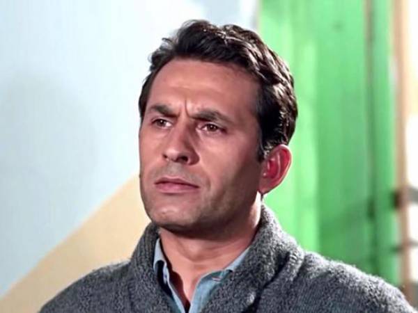 &Pi;έ&theta;&alpha;&nu;&epsilon; &omicron; &alpha;&gamma;&alpha;&pi;&eta;&mu;έ&nu;&omicron;&sigmaf; &eta;&theta;&omicron;&pi;&omicron;&iota;ό&sigmaf; &Nu;ί&kappa;&omicron;&sigmaf; &Xi;&alpha;&nu;&theta;ό&pi;&omicron;&upsilon;&lambda;&omicron;&sigmaf;