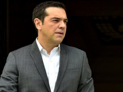 &Tau;&eta;&lambda;&epsilon;&phi;&omega;&nu;&iota;&kappa;ή &epsilon;&pi;&iota;&kappa;&omicron;&iota;&nu;&omega;&nu;ί&alpha; &Tau;&sigma;ί&pi;&rho;&alpha; &mu;&epsilon; &tau;&eta; &mu;&eta;&tau;έ&rho;&alpha; &tau;&eta;&sigmaf; 9&chi;&rho;&omicron;&nu;&eta;&sigmaf; &pi;&omicron;&upsilon; &lambda;&iota;&pi;&omicron;&theta;ύ&mu;&eta;&sigma;&epsilon; &alpha;&pi;ό &pi;&epsilon;ί&nu;&alpha;