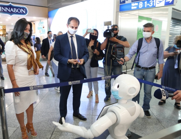 &Rho;&omicron;&mu;&pi;ό&tau; &epsilon;&nu;&eta;&mu;&epsilon;&rho;ώ&nu;&omicron;&upsilon;&nu; &tau;&omicron; &epsilon;&pi;&iota;&beta;&alpha;&tau;&iota;&kappa;ό &kappa;&omicron;&iota;&nu;ό &sigma;&tau;&omicron;&nu; &Delta;&iota;&epsilon;&theta;&nu;ή &Alpha;&epsilon;&rho;&omicron;&lambda;&iota;&mu;έ&nu;&alpha; &Alpha;&theta;&eta;&nu;ώ&nu;