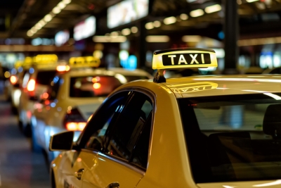 &Upsilon;&Pi;&Omicron;&Iota;&Kappa;: &Mu;&epsilon;ί&omega;&sigma;&eta; &tau;&omicron;&upsilon; &Phi;&Pi;&Alpha; &alpha;&pi;ό 24% &sigma;&epsilon; 13% &kappa;&alpha;&iota; &sigma;&tau;&alpha; &kappa;ό&mu;&iota;&sigma;&tau;&rho;&alpha; &tau;&omega;&nu; &tau;&alpha;&xi;ί