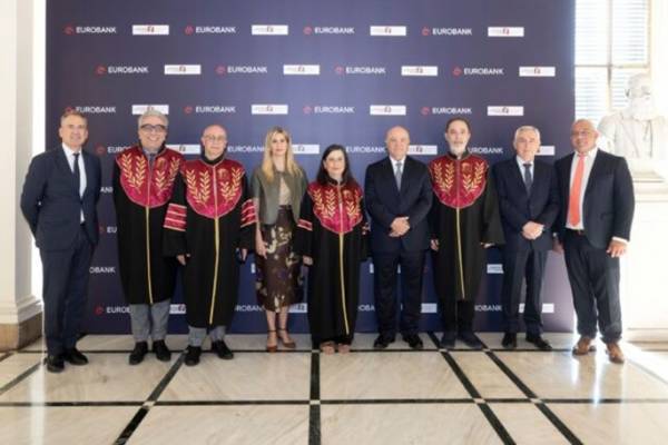 &Epsilon;urobank &kappa;&alpha;&iota; &Omicron;&Pi;&Alpha; &delta;&eta;&mu;&iota;&omicron;&upsilon;&rho;&gamma;&omicron;ύ&nu; &gamma;έ&phi;&upsilon;&rho;&alpha; &mu;&epsilon;&tau;&alpha;&xi;ύ &pi;&alpha;&nu;&epsilon;&pi;&iota;&sigma;&tau;&eta;&mu;ί&omicron;&upsilon; &kappa;&alpha;&iota; &alpha;&gamma;&omicron;&rho;ά&sigmaf; &epsilon;&rho;&gamma;&alpha;&sigma;ί&alpha;&sigmaf;