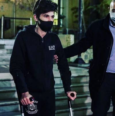 &Alpha;&phi;έ&theta;&eta;&kappa;&epsilon; &epsilon;&lambda;&epsilon;ύ&theta;&epsilon;&rho;&omicron;&sigmaf; &alpha;&pi;ό &tau;&eta; &Gamma;&Alpha;&Delta;&Alpha; &omicron; &Mu;έ&nu;&iota;&omicron;&sigmaf; &Phi;&omicron;&upsilon;&rho;&theta;&iota;ώ&tau;&eta;&sigmaf;