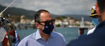 &Gamma;. &Pi;&lambda;&alpha;&kappa;&iota;&omega;&tau;ά&kappa;&eta;&sigmaf; &alpha;&pi;ό &Sigma;&pi;έ&tau;&sigma;&epsilon;&sigmaf;: &laquo;&Pi;&rho;ώ&tau;&alpha; &eta; &alpha;&sigma;&phi;ά&lambda;&epsilon;&iota;&alpha; &tau;&eta;&sigmaf; &Delta;&eta;&mu;ό&sigma;&iota;&alpha;&sigmaf; &Upsilon;&gamma;&epsilon;ί&alpha;&sigmaf;&raquo;