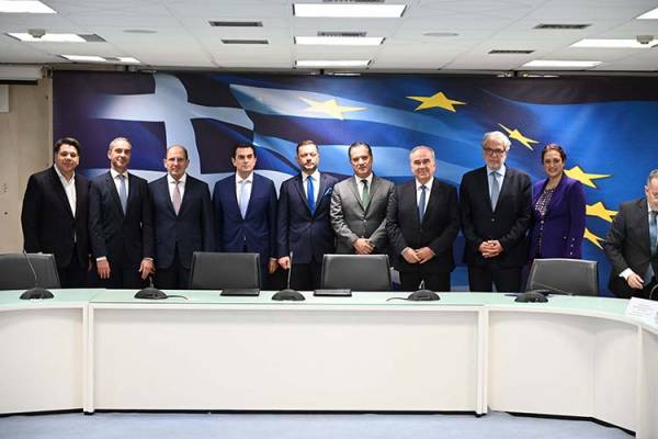 &Upsilon;&pi;&epsilon;&gamma;&rho;ά&phi;&eta; &tau;&omicron; deal 1 &delta;&iota;&sigma;. &epsilon;&upsilon;&rho;ώ &mu;&epsilon;&tau;&alpha;&xi;ύ Attica Group &kappa;&alpha;&iota; Onex