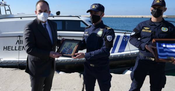 &Pi;&alpha;&rho;&alpha;&delta;ό&theta;&eta;&kappa;&epsilon; &sigma;&tau;&eta; &Sigma;&alpha;&mu;&omicron;&theta;&rho;ά&kappa;&eta; &tau;&omicron; 5&omicron; &pi;&epsilon;&rho;&iota;&pi;&omicron;&lambda;&iota;&kappa;ό &sigma;&kappa;ά&phi;&omicron;&sigmaf; &mu;&epsilon; &epsilon;&iota;&delta;&iota;&kappa;ό &upsilon;&gamma;&epsilon;&iota;&omicron;&nu;&omicron;&mu;&iota;&kappa;ό &epsilon;&xi;&omicron;&pi;&lambda;&iota;&sigma;&mu;ό - Έ&rho;&gamma;&alpha; 8,5 &epsilon;&kappa;&alpha;&tau;. &epsilon;&upsilon;&rho;ώ &gamma;&iota;&alpha; &tau;&omicron; &lambda;&iota;&mu;ά&nu;&iota; &tau;&eta;&sigmaf; &Kappa;&alpha;&mu;&alpha;&rho;&iota;ώ&tau;&iota;&sigma;&sigma;&alpha;&sigmaf;