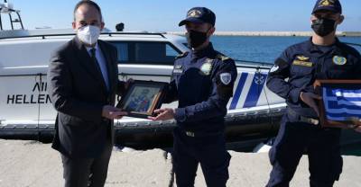 &Pi;&alpha;&rho;&alpha;&delta;ό&theta;&eta;&kappa;&epsilon; &sigma;&tau;&eta; &Sigma;&alpha;&mu;&omicron;&theta;&rho;ά&kappa;&eta; &tau;&omicron; 5&omicron; &pi;&epsilon;&rho;&iota;&pi;&omicron;&lambda;&iota;&kappa;ό &sigma;&kappa;ά&phi;&omicron;&sigmaf; &mu;&epsilon; &epsilon;&iota;&delta;&iota;&kappa;ό &upsilon;&gamma;&epsilon;&iota;&omicron;&nu;&omicron;&mu;&iota;&kappa;ό &epsilon;&xi;&omicron;&pi;&lambda;&iota;&sigma;&mu;ό - Έ&rho;&gamma;&alpha; 8,5 &epsilon;&kappa;&alpha;&tau;. &epsilon;&upsilon;&rho;ώ &gamma;&iota;&alpha; &tau;&omicron; &lambda;&iota;&mu;ά&nu;&iota; &tau;&eta;&sigmaf; &Kappa;&alpha;&mu;&alpha;&rho;&iota;ώ&tau;&iota;&sigma;&sigma;&alpha;&sigmaf;