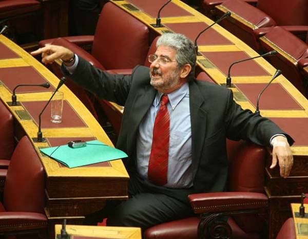 &Pi;έ&theta;&alpha;&nu;&epsilon; &omicron; &pi;&rho;ώ&eta;&nu; &beta;&omicron;&upsilon;&lambda;&epsilon;&upsilon;&tau;ή&sigmaf; &tau;&omicron;&upsilon; &Pi;&Alpha;&Sigma;&Omicron;&Kappa; &Delta;&eta;&mu;ή&tau;&rho;&eta;&sigmaf; &Pi;&iota;&pi;&epsilon;&rho;&gamma;&iota;ά&sigmaf;