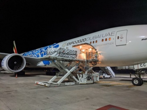 Emirates SkyCargo: &Sigma;&upsilon;&mu;&pi;&lambda;&eta;&rho;ώ&nu;&epsilon;&iota; έ&nu;&alpha; έ&tau;&omicron;&sigmaf; &chi;&rho;ή&sigma;&eta;&sigmaf; &epsilon;&pi;&iota;&beta;&alpha;&tau;&iota;&kappa;ώ&nu; &alpha;&epsilon;&rho;&omicron;&pi;&lambda;ά&nu;&omega;&nu; &gamma;&iota;&alpha; &epsilon;&mu;&pi;&omicron;&rho;&epsilon;&upsilon;&mu;&alpha;&tau;&iota;&kappa;έ&sigmaf; &pi;&tau;ή&sigma;&epsilon;&iota;&sigmaf;