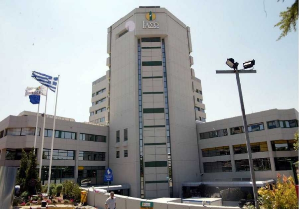 &Iota;&Alpha;&Sigma;&Omega;: &Alpha;ί&tau;&eta;&mu;&alpha; &tau;&eta;&sigmaf; OCM &sigma;&tau;&eta;&nu; &Epsilon;&pi;&iota;&tau;&rho;&omicron;&pi;ή &Kappa;&epsilon;&phi;&alpha;&lambda;&alpha;&iota;&alpha;&gamma;&omicron;&rho;ά&sigmaf; &gamma;&iota;&alpha; squeeze out