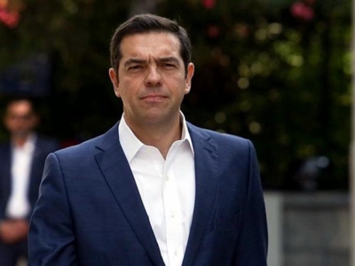 &Sigma;&tau;&eta; &Lambda;ά&rho;&iota;&sigma;&alpha; &tau;&eta;&nu; &Tau;&epsilon;&tau;ά&rho;&tau;&eta; &omicron; &Alpha;&lambda;έ&xi;&eta;&sigmaf; &Tau;&sigma;ί&pi;&rho;&alpha;&sigmaf;