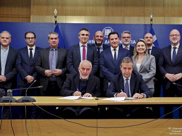 &Nu;&omicron;&sigma;&omicron;&kappa;&omicron;&mu;&epsilon;ί&omicron; &laquo;&Omicron; Ά&gamma;&iota;&omicron;&sigmaf; &Alpha;&nu;&delta;&rho;έ&alpha;&sigmaf;&raquo;: &Epsilon;&nu;&epsilon;&rho;&gamma;&epsilon;&iota;&alpha;&kappa;ή &alpha;&nu;&alpha;&beta;ά&theta;&mu;&iota;&sigma;&eta; 4,46 &epsilon;&kappa;&alpha;&tau;. &epsilon;&upsilon;&rho;ώ &mu;&epsilon; &Alpha;&Pi;&Epsilon; &kappa;&alpha;&iota; &epsilon;&xi;&omicron;&iota;&kappa;&omicron;&nu;ό&mu;&eta;&sigma;&eta; &epsilon;&nu;έ&rho;&gamma;&epsilon;&iota;&alpha;&sigmaf;