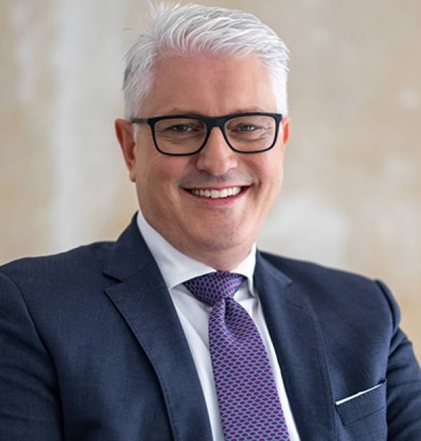 Sunlight Group: &Nu;έ&omicron;&sigmaf; CFO &omicron; Carlo Crosetto