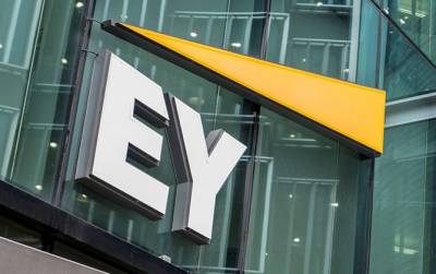 EY: &Tau;&alpha; family offices &theta;&alpha; &pi;&rho;έ&pi;&epsilon;&iota; &nu;&alpha; &pi;&rho;&omicron;&sigma;&alpha;&rho;&mu;&omicron;&sigma;&tau;&omicron;ύ&nu; &epsilon;&nu;ό&psi;&epsilon;&iota; &tau;&omega;&nu; &omicron;&iota;&kappa;&omicron;&nu;&omicron;&mu;&iota;&kappa;ώ&nu;, &rho;&upsilon;&theta;&mu;&iota;&sigma;&tau;&iota;&kappa;ώ&nu;, &kappa;&omicron;&iota;&nu;&omega;&nu;&iota;&kappa;ώ&nu; &kappa;&alpha;&iota; &tau;&epsilon;&chi;&nu;&omicron;&lambda;&omicron;&gamma;&iota;&kappa;ώ&nu; &alpha;&nu;&alpha;&tau;&rho;&omicron;&pi;ώ&nu;