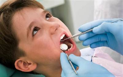 Dentist pass &sigma;&epsilon; &pi;&alpha;&iota;&delta;&iota;ά &alpha;&pi;ό 6 &omega;&sigmaf; 12 &epsilon;&tau;ώ&nu;