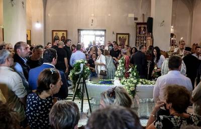 &Pi;&lambda;ή&theta;&omicron;&sigmaf; &kappa;ό&sigma;&mu;&omicron;&upsilon; &sigma;&tau;&eta;&nu; &kappa;&eta;&delta;&epsilon;ί&alpha; &tau;&omicron;&upsilon; 36&chi;&rho;&omicron;&nu;&omicron;&upsilon; &Alpha;&nu;&tau;ώ&nu;&eta;