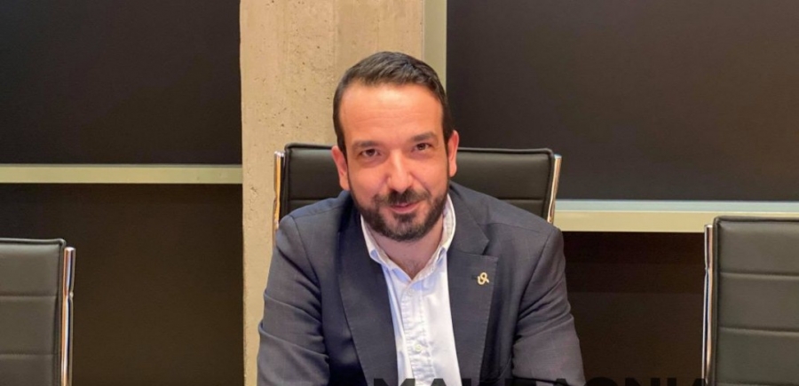 &Nu;έ&omicron;&sigmaf; &pi;&rho;ό&epsilon;&delta;&rho;&omicron;&sigmaf; &tau;&omicron;&upsilon; &delta;&eta;&mu;&omicron;&tau;&iota;&kappa;&omicron;ύ &sigma;&upsilon;&mu;&beta;&omicron;&upsilon;&lambda;ί&omicron;&upsilon; &Theta;&epsilon;&sigma;&sigma;&alpha;&lambda;&omicron;&nu;ί&kappa;&eta;&sigmaf; &omicron; &Pi;έ&tau;&rho;&omicron;&sigmaf; &Lambda;&epsilon;&kappa;ά&kappa;&eta;&sigmaf;