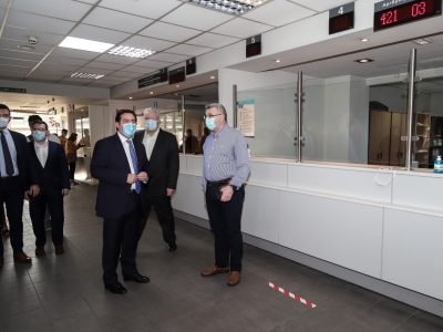 &Nu;. &Mu;&eta;&tau;&alpha;&rho;ά&kappa;&eta;&sigmaf;: &Pi;&iota;&omicron; &gamma;&rho;ή&gamma;&omicron;&rho;&alpha; &eta; έ&kappa;&delta;&omicron;&sigma;&eta; &delta;&iota;&alpha;&beta;&alpha;&tau;&eta;&rho;ί&omega;&nu;, &Alpha;&Phi;&Mu;, &kappa;&alpha;&iota; ά&lambda;&lambda;&omega;&nu; &epsilon;&gamma;&gamma;&rho;ά&phi;&omega;&nu;
