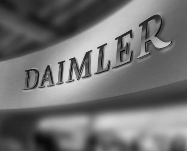Daimler: &Theta;&epsilon;&tau;&iota;&kappa;ή &pi;&omicron;&rho;&epsilon;ί&alpha; &sigma;&tau;&eta;&nu; &alpha;&gamma;&omicron;&rho;ά &tau;&eta;&sigmaf; &Kappa;ί&nu;&alpha;&sigmaf; &kappa;&alpha;&iota; &tau;&omicron; 2022
