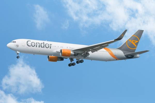 Condor Airlines: &Epsilon;&pi;&epsilon;&kappa;&tau;&epsilon;ί&nu;&epsilon;&iota; &tau;&omicron; &theta;&epsilon;&rho;&iota;&nu;ό &tau;&eta;&sigmaf; &pi;&rho;ό&gamma;&rho;&alpha;&mu;&mu;&alpha; &sigma;&epsilon; &epsilon;&lambda;&lambda;&eta;&nu;&iota;&kappa;&omicron;ύ&sigmaf; &pi;&rho;&omicron;&omicron;&rho;&iota;&sigma;&mu;&omicron;ύ&sigmaf;