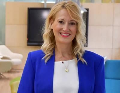 EY: &Eta; &Kappa;&upsilon;&rho;&iota;&alpha;&kappa;ή &Kappa;&alpha;&tau;&sigma;ά&nu;&eta; &nu;έ&alpha; &epsilon;&pi;&iota;&kappa;&epsilon;&phi;&alpha;&lambda;ή&sigmaf; &upsilon;&pi;&eta;&rho;&epsilon;&sigma;&iota;ώ&nu; &epsilon;&iota;&delta;&iota;&kappa;ώ&nu; &epsilon;&rho;&epsilon;&upsilon;&nu;ώ&nu; &kappa;&alpha;&iota; &epsilon;&tau;&alpha;&iota;&rho;&iota;&kappa;ή&sigmaf; &sigma;&upsilon;&mu;&mu;ό&rho;&phi;&omega;&sigma;&eta;&sigmaf; &sigma;&tau;&eta;&nu; &Epsilon;&lambda;&lambda;ά&delta;&alpha;