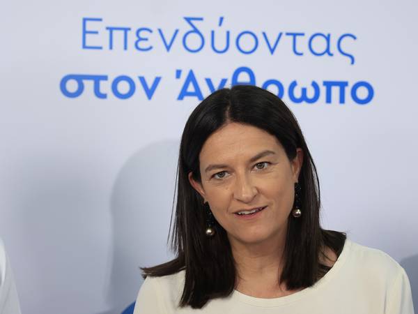 &Kappa;&epsilon;&rho;&alpha;&mu;έ&omega;&sigmaf;: &Eta; &pi;&tau;ώ&sigma;&eta; &tau;&eta;&sigmaf; &alpha;&nu;&epsilon;&rho;&gamma;ί&alpha;&sigmaf; &theta;&alpha; &sigma;&upsilon;&nu;&omicron;&delta;&epsilon;&upsilon;&tau;&epsilon;ί &alpha;&pi;ό &delta;&rho;&alpha;&sigma;&tau;&iota;&kappa;ή &mu;&epsilon;ί&omega;&sigma;&eta; &tau;&omega;&nu; &alpha;&pi;&lambda;ή&rho;&omega;&tau;&omega;&nu; &upsilon;&pi;&epsilon;&rho;&omega;&rho;&iota;ώ&nu;