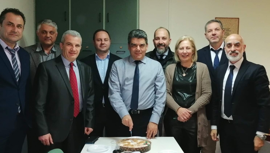 &Pi;&Omicron;&Alpha;&Delta;: &Sigma;&upsilon;&nu;&epsilon;&delta;&rho;ί&alpha;&sigma;&eta; &Delta;&Sigma; &kappa;&alpha;&iota; &kappa;&omicron;&pi;ή &pi;ί&tau;&alpha;&sigmaf;