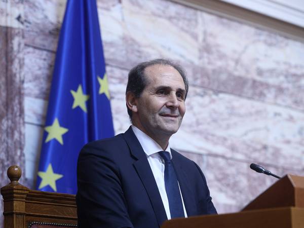 &Alpha;&nu;&alpha;&kappa;&omicron;&pi;ή &kappa;&alpha;&rho;&delta;&iota;ά&sigmaf; &upsilon;&pi;έ&sigma;&tau;&eta; &omicron; &gamma;&rho;&alpha;&mu;&mu;&alpha;&tau;έ&alpha;&sigmaf; &tau;&eta;&sigmaf; &Kappa;&Omicron; &tau;&eta;&sigmaf; &Nu;&Delta;, &Alpha;&pi;ό&sigma;&tau;&omicron;&lambda;&omicron;&sigmaf; &Beta;&epsilon;&sigma;&upsilon;&rho;ό&pi;&omicron;&upsilon;&lambda;&omicron;&sigmaf;