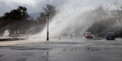 Έ&rho;&chi;&omicron;&nu;&tau;&alpha;&iota; &iota;&sigma;&chi;&upsilon;&rho;έ&sigmaf; &kappa;&alpha;&tau;&alpha;&iota;&gamma;ί&delta;&epsilon;&sigmaf;, &theta;&upsilon;&epsilon;&lambda;&lambda;ώ&delta;&epsilon;&iota;&sigmaf; ά&nu;&epsilon;&mu;&omicron;&iota; &kappa;&alpha;&iota; &pi;&tau;ώ&sigma;&eta; &tau;&eta;&sigmaf; &theta;&epsilon;&rho;&mu;&omicron;&kappa;&rho;&alpha;&sigma;ί&alpha;&sigmaf;