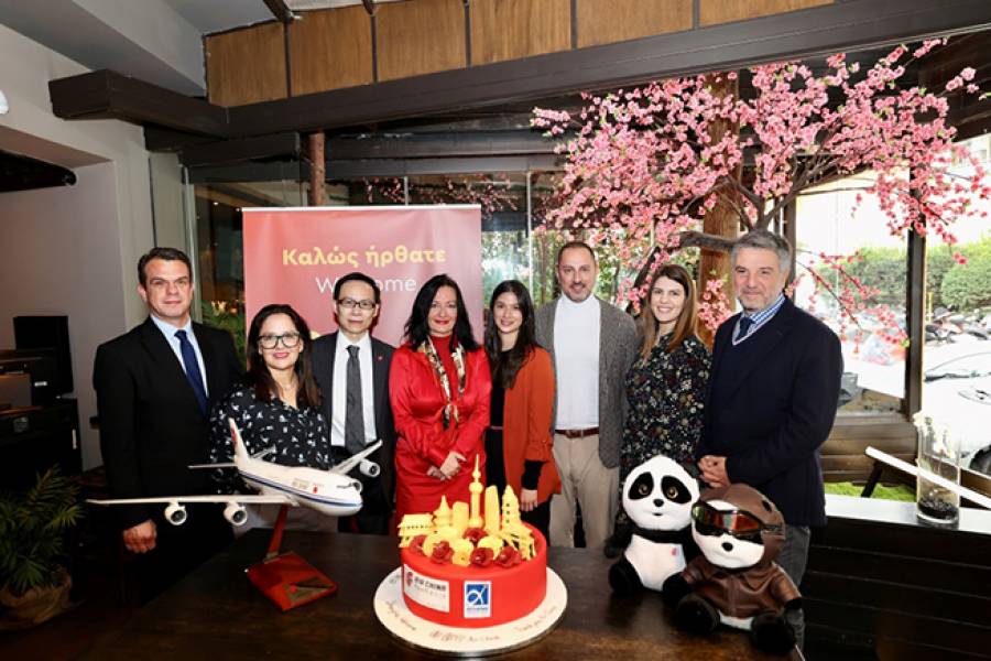 Air China: &Xi;&epsilon;&kappa;ί&nu;&eta;&sigma;&epsilon; &eta; &alpha;&pi;&epsilon;&upsilon;&theta;&epsilon;ί&alpha;&sigmaf; &pi;&tau;ή&sigma;&eta; &Alpha;&theta;ή&nu;&alpha;-&Sigma;&alpha;&nu;&gamma;&kappa;ά&eta;