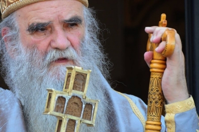 &Epsilon;&kappa;&omicron;&iota;&mu;ή&theta;&eta; &alpha;&pi;ό &epsilon;&pi;&iota;&pi;&lambda;&omicron;&kappa;έ&sigmaf; &tau;&omicron;&upsilon; &kappa;&omicron;&rho;&omega;&nu;&omicron;ϊ&omicron;ύ &omicron; &Mu;&eta;&tau;&rho;&omicron;&pi;&omicron;&lambda;ί&tau;&eta;&sigmaf; &Mu;&alpha;&upsilon;&rho;&omicron;&beta;&omicron;&upsilon;&nu;ί&omicron;&upsilon; &Alpha;&mu;&phi;&iota;&lambda;ό&chi;&iota;&omicron;&sigmaf;