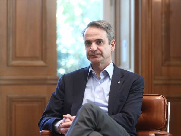 &Mu;&eta;&tau;&sigma;&omicron;&tau;ά&kappa;&eta;&sigmaf;: &laquo;&Nu;&alpha; &kappa;ά&nu;&omicron;&upsilon;&mu;&epsilon; &pi;&rho;ά&xi;&eta; ό&sigma;&alpha; &zeta;ή&tau;&eta;&sigma;&epsilon; &eta; &pi;&lambda;&epsilon;&iota;&omicron;&psi;&eta;&phi;ί&alpha; &tau;&omega;&nu; &pi;&omicron;&lambda;&iota;&tau;ώ&nu; &pi;&omicron;&upsilon; &sigma;&upsilon;&mu;&mu;&epsilon;&tau;&epsilon;ί&chi;&epsilon; &sigma;&tau;&alpha; &mu;&epsilon;&gamma;ά&lambda;&alpha; &sigma;&upsilon;&lambda;&lambda;&alpha;&lambda;&eta;&tau;ή&rho;&iota;&alpha;&raquo;