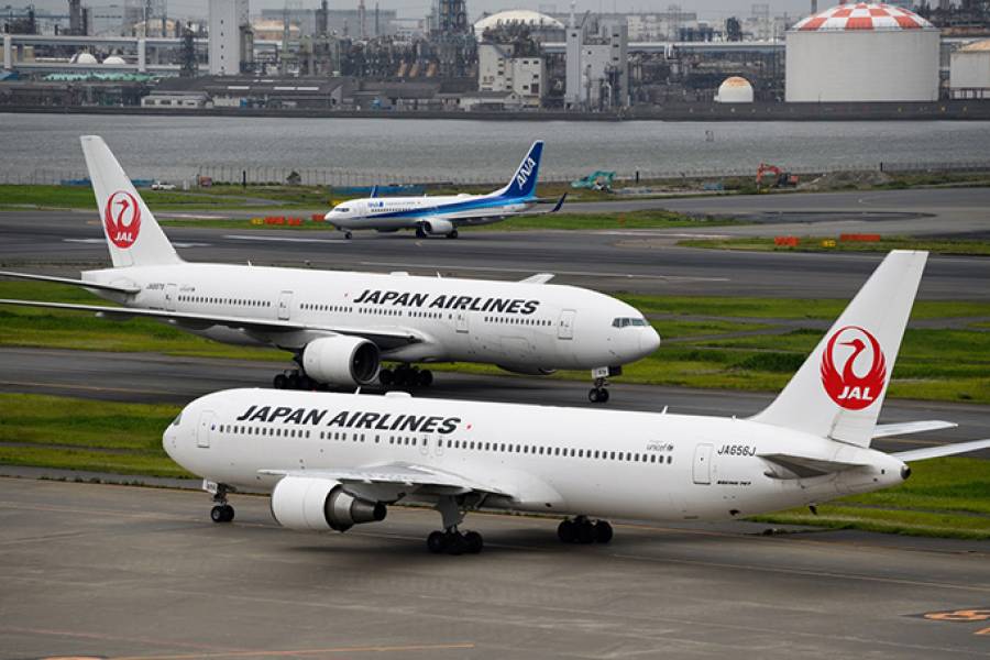 Japan Airlines: &Alpha;&pi;&omicron;&kappa;&alpha;&tau;ά&sigma;&tau;&alpha;&sigma;&eta; &tau;&eta;&sigmaf; &lambda;&epsilon;&iota;&tau;&omicron;&upsilon;&rho;&gamma;ί&alpha;&sigmaf; &mu;&epsilon;&tau;ά &tau;&eta;&nu; &kappa;&upsilon;&beta;&epsilon;&rho;&nu;&omicron;&epsilon;&pi;ί&theta;&epsilon;&sigma;&eta;