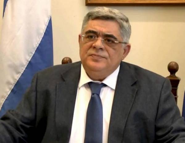 Έ&phi;&epsilon;&sigma;&eta; &kappa;&alpha;&tau;ά &tau;&omicron;&upsilon; &beta;&omicron;&upsilon;&lambda;&epsilon;ύ&mu;&alpha;&tau;&omicron;&sigmaf; &alpha;&pi;&omicron;&phi;&upsilon;&lambda;ά&kappa;&iota;&sigma;&eta;&sigmaf; &tau;&omicron;&upsilon; &Nu;. &Mu;&iota;&chi;&alpha;&lambda;&omicron;&lambda;&iota;ά&kappa;&omicron;&upsilon; ά&sigma;&kappa;&eta;&sigma;&epsilon; &omicron; &alpha;&nu;&tau;&epsilon;&iota;&sigma;&alpha;&gamma;&gamma;&epsilon;&lambda;έ&alpha;&sigmaf;