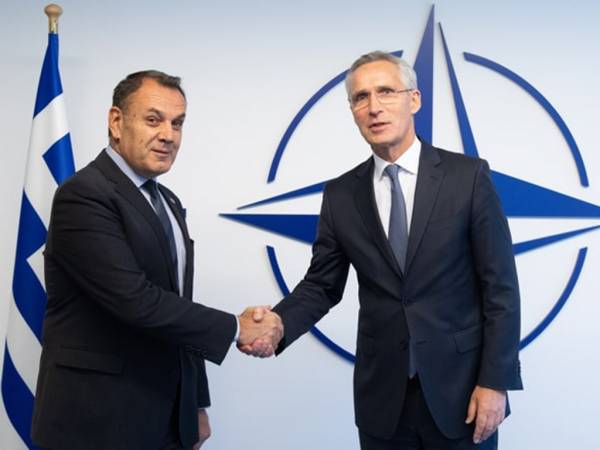 &Beta;έ&lambda;&gamma;&iota;&omicron;: &Sigma;&upsilon;&zeta;ή&tau;&eta;&sigma;&eta; &Pi;&alpha;&nu;&alpha;&gamma;&iota;&omega;&tau;ό&pi;&omicron;&upsilon;&lambda;&omicron;&upsilon; - &Sigma;&tau;ό&lambda;&tau;&epsilon;&nu;&mu;&pi;&epsilon;&rho;&gamma;&kappa; &gamma;&iota;&alpha; &tau;&eta;&nu; &epsilon;&pi;&iota;&theta;&epsilon;&tau;&iota;&kappa;ή &rho;&eta;&tau;&omicron;&rho;&iota;&kappa;ή &Tau;&omicron;&upsilon;&rho;&kappa;ί&alpha;&sigmaf;