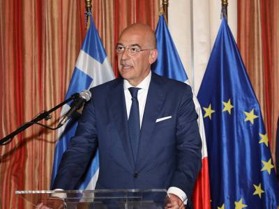&Nu;. &Delta;έ&nu;&delta;&iota;&alpha;&sigmaf;: &Epsilon;&lambda;&lambda;ά&delta;&alpha; &kappa;&alpha;&iota; &Gamma;&alpha;&lambda;&lambda;ί&alpha; ά&gamma;&kappa;&upsilon;&rho;&alpha; &sigma;&tau;&alpha;&theta;&epsilon;&rho;ό&tau;&eta;&tau;&alpha;&sigmaf; &alpha;&pi;έ&nu;&alpha;&nu;&tau;&iota; &sigma;&tau;&iota;&sigmaf; &pi;&rho;&omicron;&kappa;&lambda;ή&sigma;&epsilon;&iota;&sigmaf;