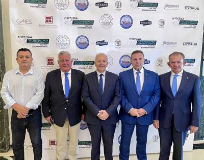 &Sigma;&tau;. &Gamma;&kappa;ί&kappa;&alpha;&sigmaf;: &laquo;&Alpha;&pi;&omicron;&tau;&epsilon;&lambda;&epsilon;ί &sigma;&tau;&rho;&alpha;&tau;&eta;&gamma;&iota;&kappa;ή &epsilon;&pi;&iota;&lambda;&omicron;&gamma;ή &tau;&omicron;&upsilon; &Upsilon;&Nu;&Alpha;&Nu;&Pi; &eta; &upsilon;&lambda;&omicron;&pi;&omicron;ί&eta;&sigma;&eta; &delta;&rho;ά&sigma;&epsilon;&omega;&nu; &gamma;&iota;&alpha; &tau;&eta;&nu; &pi;&rho;ά&sigma;&iota;&nu;&eta; &mu;&epsilon;&tau;ά&beta;&alpha;&sigma;&eta; &kappa;&alpha;&iota; &tau;&eta;&nu; &psi;&eta;&phi;&iota;&omicron;&pi;&omicron;ί&eta;&sigma;&eta; &tau;&eta;&sigmaf; &nu;&alpha;&upsilon;&tau;&iota;&lambda;ί&alpha;&sigmaf;&raquo;