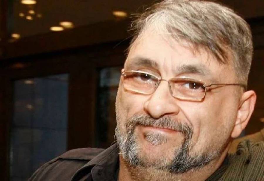 &Pi;έ&theta;&alpha;&nu;&epsilon; &omicron; &Iota;ά&sigma;&omicron;&nu;&alpha;&sigmaf; &Tau;&rho;&iota;&alpha;&nu;&tau;&alpha;&phi;&upsilon;&lambda;&lambda;ί&delta;&eta;&sigmaf;