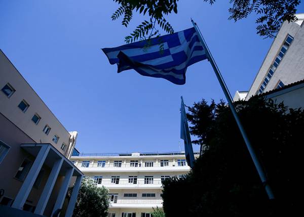 &Delta;&Epsilon;&Pi;&Alpha; &Epsilon;&mu;&pi;&omicron;&rho;ί&alpha;&sigmaf;: &Delta;&omega;&rho;&epsilon;ά &epsilon;&xi;&omicron;&pi;&lambda;&iota;&sigma;&mu;&omicron;ύ &sigma;&tau;&omicron; &nu;&omicron;&sigma;&omicron;&kappa;&omicron;&mu;&epsilon;ί&omicron; &laquo;&Omicron; Ά&gamma;&iota;&omicron;&sigmaf; &Sigma;ά&beta;&beta;&alpha;&sigmaf;&raquo;