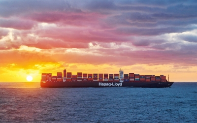 Moody&rsquo;s and Standard &amp; Poor&rsquo;s (S&amp;P) upgrade both Hapag-Lloyd&rsquo;s corporate rating and its senior unsecured bond rating