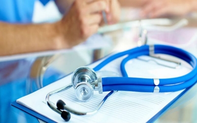 &Delta;ή&mu;&omicron;&sigmaf; &Alpha;&theta;&eta;&nu;&alpha;ί&omega;&nu;: &Delta;&omega;&rho;&epsilon;ά&nu; &iota;&alpha;&tau;&rho;&iota;&kappa;έ&sigmaf; &epsilon;&xi;&epsilon;&tau;ά&sigma;&epsilon;&iota;&sigmaf; &gamma;&iota;&alpha; &tau;&omicron;&upsilon;&sigmaf; &delta;&eta;&mu;ό&tau;&epsilon;&sigmaf;