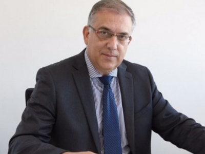 &Theta;&epsilon;&omicron;&delta;&omega;&rho;&iota;&kappa;ά&kappa;&omicron;&sigmaf;: &Delta;&epsilon;&nu; &epsilon;&mu;&beta;&omicron;&lambda;&iota;ά&sigma;&tau;&eta;&kappa;&epsilon; έ&nu;&alpha;&sigmaf; &sigma;&tau;&omicron;&upsilon;&sigmaf; &pi;έ&nu;&tau;&epsilon; &alpha;&sigma;&tau;&upsilon;&nu;&omicron;&mu;&iota;&kappa;&omicron;ύ&sigmaf;