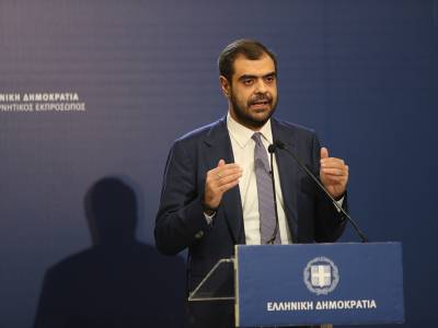 &Mu;&alpha;&rho;&iota;&nu;ά&kappa;&eta;&sigmaf; &gamma;&iota;&alpha; &alpha;&gamma;&rho;ό&tau;&epsilon;&sigmaf;: &laquo;&Delta;&epsilon;&nu; &gamma;ί&nu;&epsilon;&tau;&alpha;&iota; &delta;&iota;ά&lambda;&omicron;&gamma;&omicron;&sigmaf; &mu;&epsilon; &pi;&epsilon;&rho;&iota;&sigma;&tau;έ&rho;&iota;&alpha;&raquo;