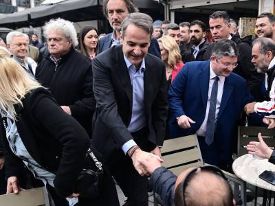 &Mu;&eta;&tau;&sigma;&omicron;&tau;ά&kappa;&eta;&sigmaf; &gamma;&iota;&alpha; &alpha;&pi;&omicron;&pi;&omicron;&mu;&pi;ή &Pi;&omicron;&lambda;ά&kappa;&eta;: &laquo;Ό&pi;&omega;&sigmaf; &sigma;&tau;&rho;ώ&nu;&epsilon;&iota;&sigmaf; &kappa;&omicron;&iota;&mu;ά&sigma;&alpha;&iota;...&raquo;