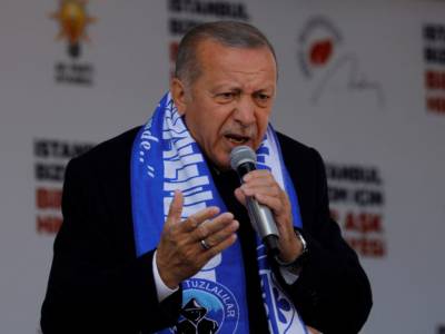 &Delta;&eta;&mu;&omicron;&sigma;&kappa;ό&pi;&eta;&sigma;&eta; &sigma;&tau;&eta;&nu; &Tau;&omicron;&upsilon;&rho;&kappa;ί&alpha;: &Tau;&omicron; 64% &beta;&lambda;έ&pi;&epsilon;&iota; &omega;&sigmaf; &phi;ί&lambda;&omicron;&upsilon;&sigmaf; &tau;&omicron;&upsilon;&sigmaf; Έ&lambda;&lambda;&eta;&nu;&epsilon;&sigmaf;