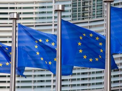 &Pi;&lambda;&alpha;&phi;ό&nu; &sigma;&tau;&eta; &chi;&omicron;&nu;&delta;&rho;&iota;&kappa;ή &tau;&iota;&mu;ή &tau;&omicron;&upsilon; &phi;&upsilon;&sigma;&iota;&kappa;&omicron;ύ &alpha;&epsilon;&rho;ί&omicron;&upsilon; &zeta;&eta;&tau;&omicron;ύ&nu; &eta; &Epsilon;&lambda;&lambda;ά&delta;&alpha; &kappa;&alpha;&iota; ά&lambda;&lambda;&epsilon;&sigmaf; 14 &chi;ώ&rho;&epsilon;&sigmaf; &tau;&eta;&sigmaf; &Epsilon;&Epsilon;
